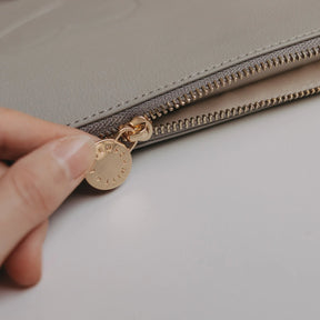 Laptoptasche Herz Grau von Eulenschnitt