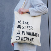 Bio-Baumwolltasche Premium - Eat. Sleep. Pharmacy. Repeat.-Jutebeutel-LAPONDO-LAPONDO